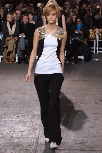 Look 30